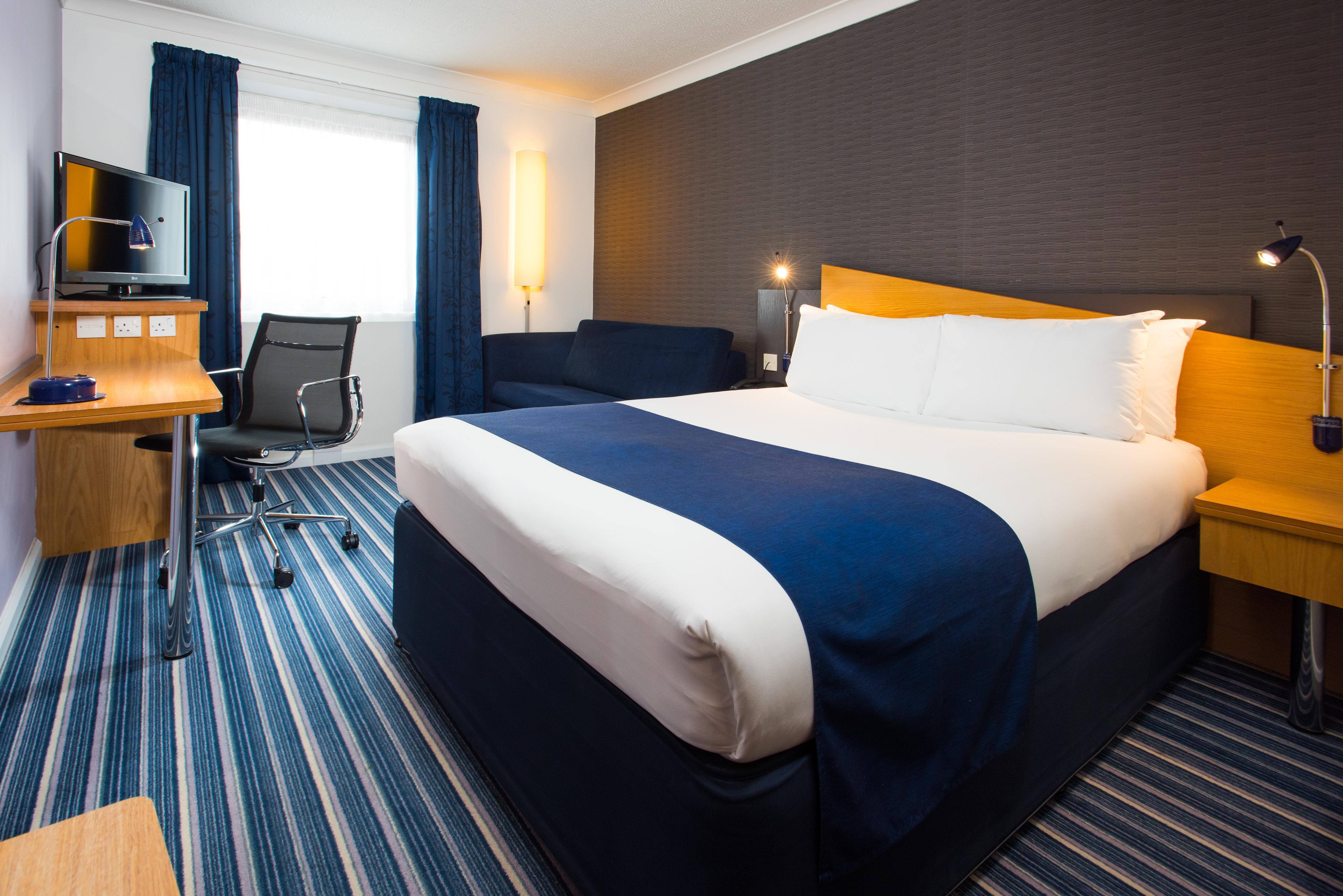 Holiday Inn Express Manchester East By Ihg Екстериор снимка
